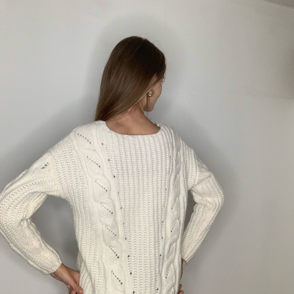 White sweater Anthropology XS - Picture 5 of 7